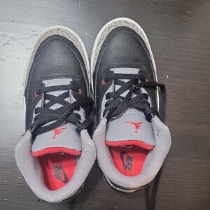 Nike Kids Black and Gray Sneakers with Red Accents